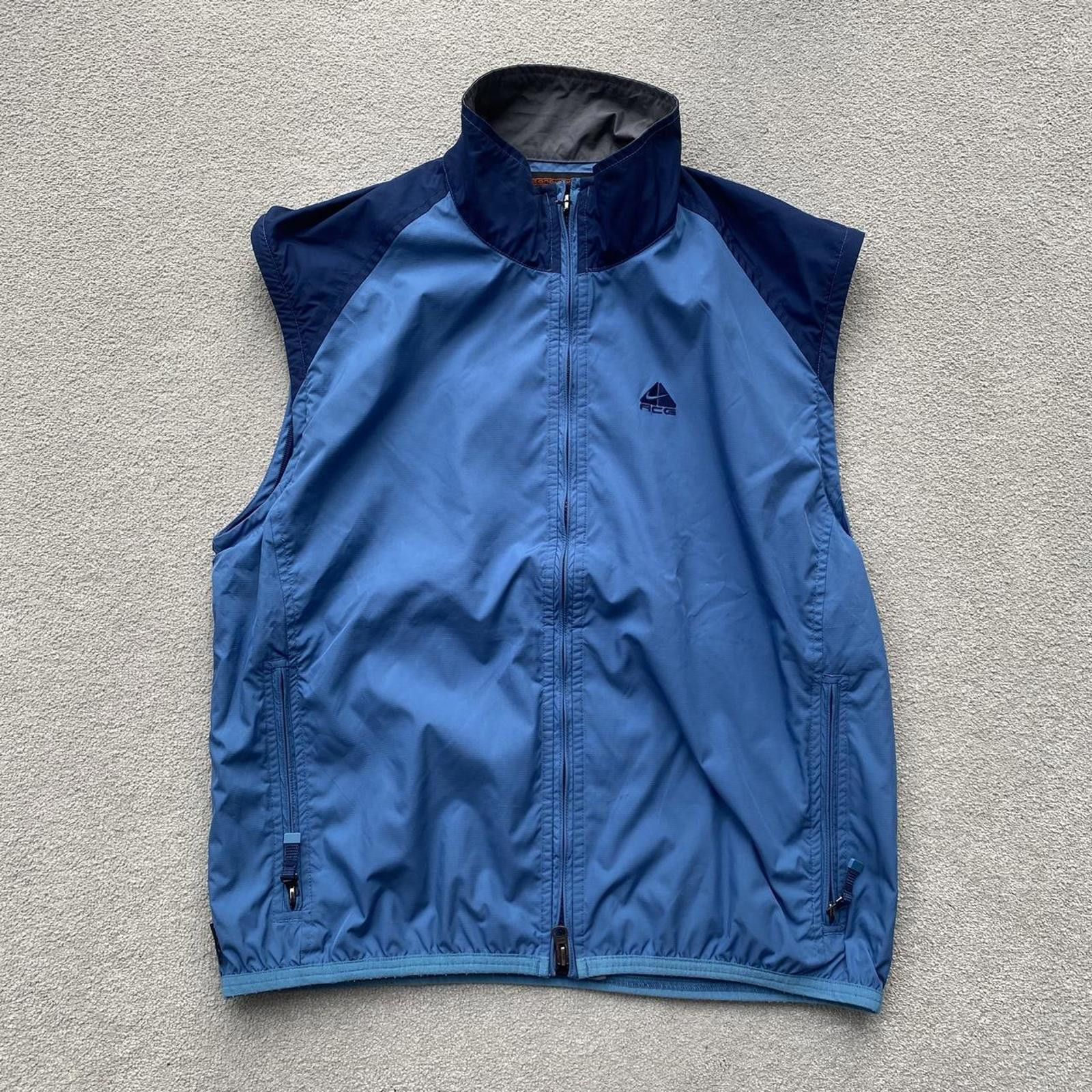 Nike ACG Nike ACG Utility Convertible Coat Jacket Gilet Vest Vintage Size US M / EU 48-50 / 2 - 2 Thumbnail