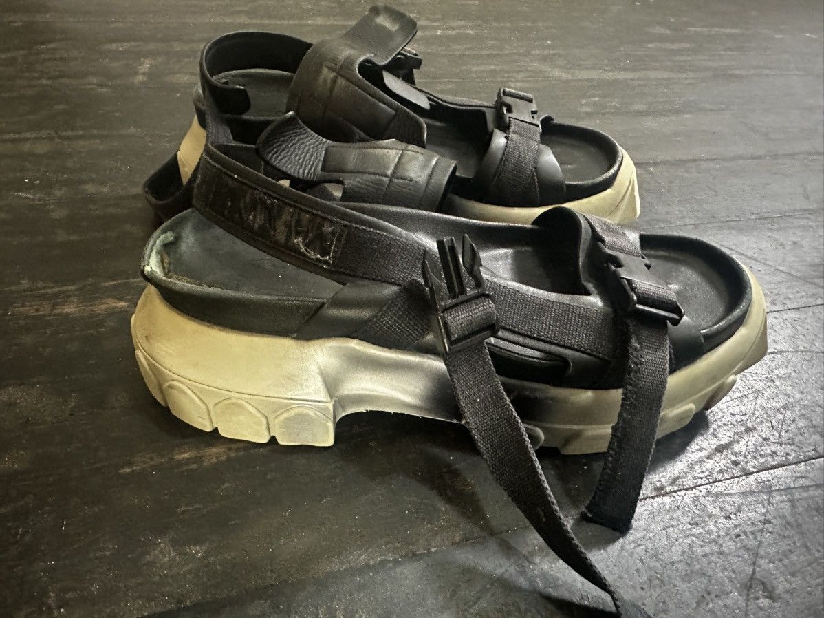 Rick Owens Rick Owens Black/ Grey Leather Chunky Tractor Sandals Size US 8 / EU 41 - 2 Thumbnail