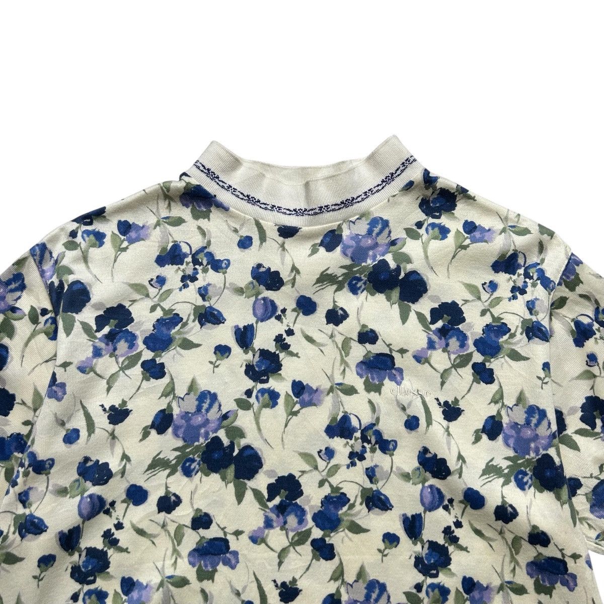 Ellesse Ellesse Flowers Monogram Tshirt Size L / US 10 / IT 46 - 3 Thumbnail