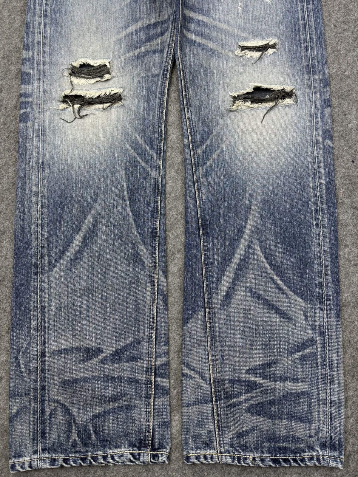 Edwin 💥Full Character X Distressed💥Edwin Distressed Denim F846 Size US 34 / EU 50 - 4 Thumbnail