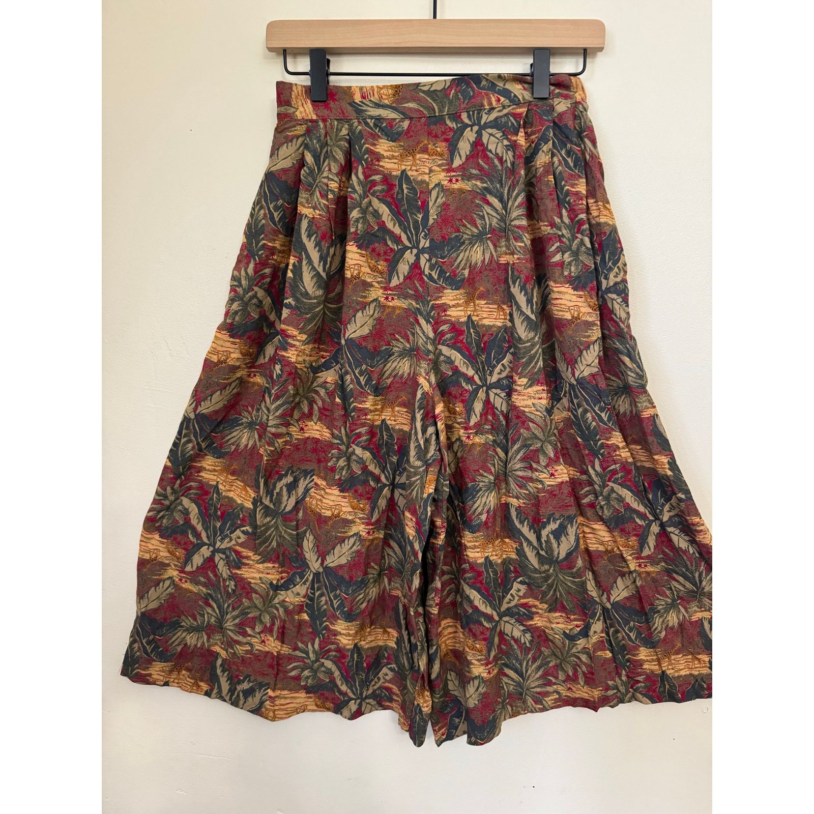 Other Vintage Southern Lady Safari Rayon Culottes Size 9/10 Size 32" / US 10 / IT 46 - 1 Thumbnail