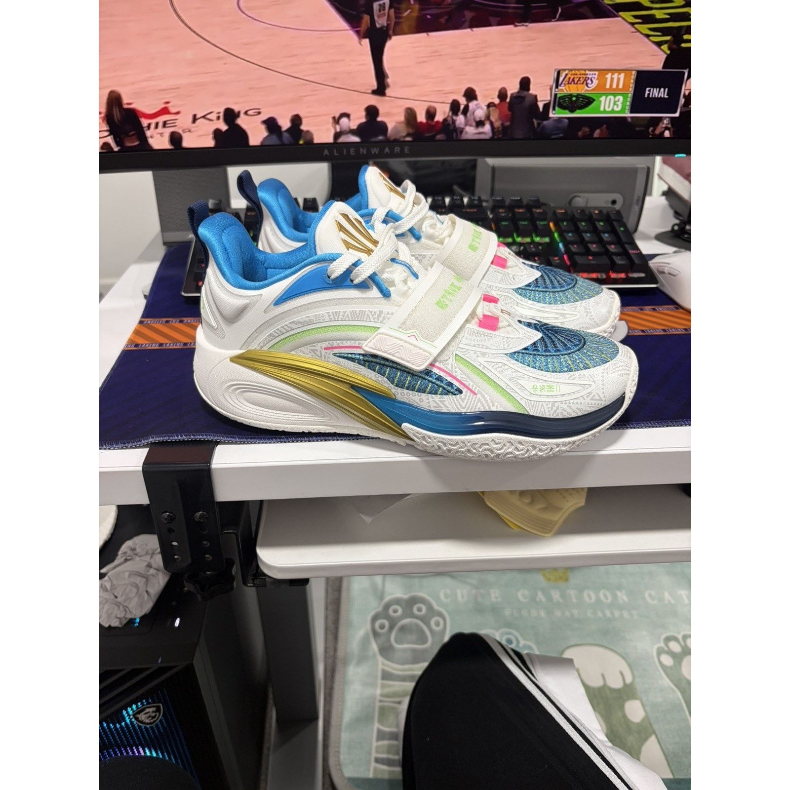 Other ANTA KAI 1 PLAYOFFS DALLAS MAVS HOME KYRIE IRVING SZ 8.5 Size US 8.5 / EU 41-42 - 3 Thumbnail