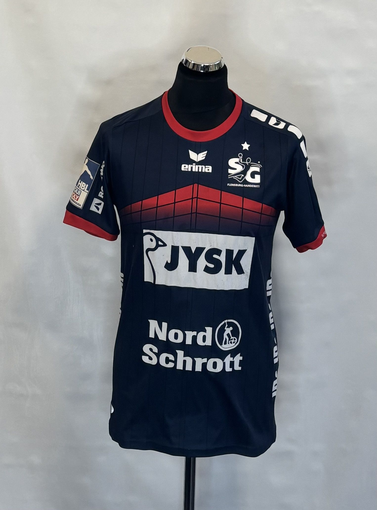 Erima SG Flensburg-Handewitt 2021/2022 Erima Handball Jersey Size US M / EU 48-50 / 2 - 1 Thumbnail