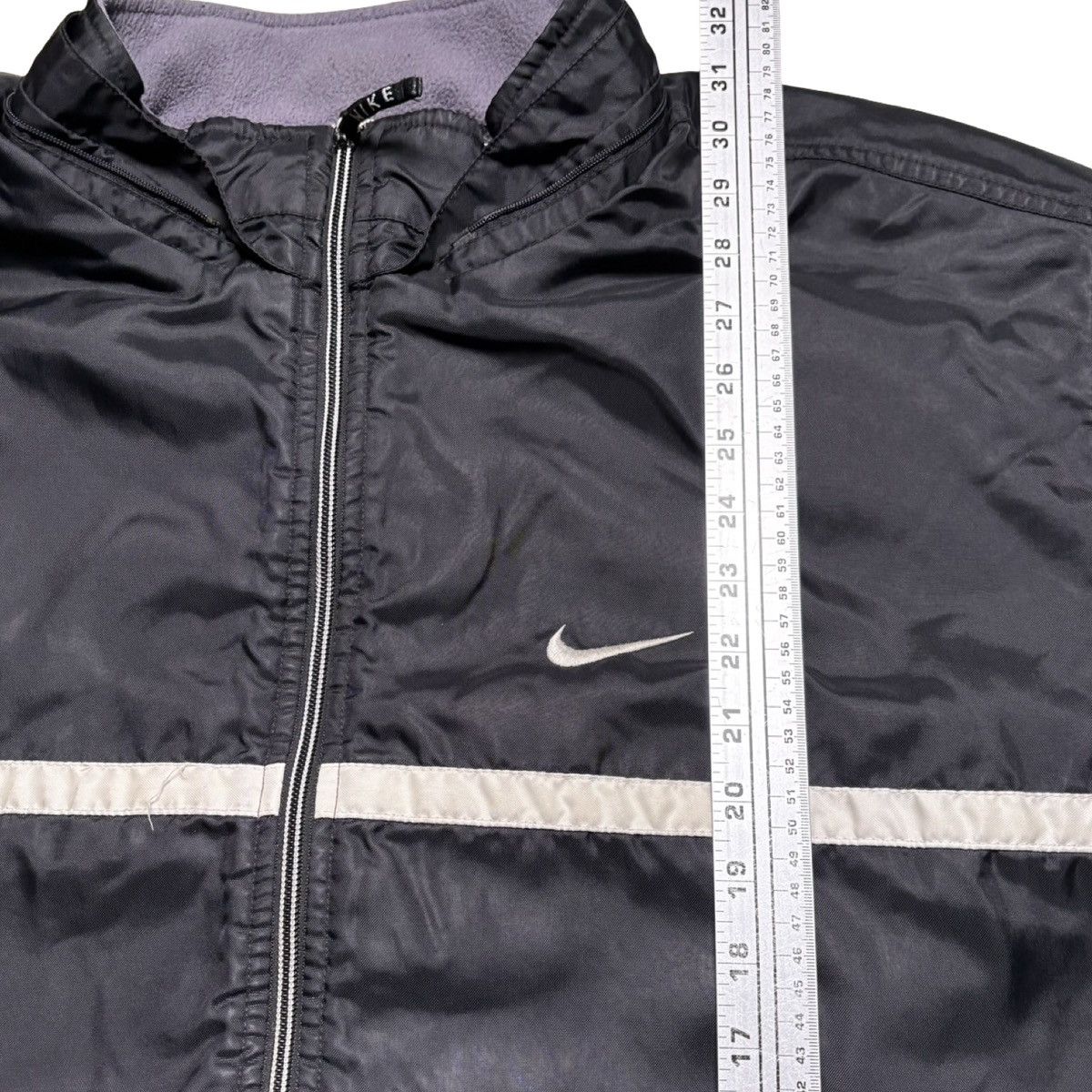 Nike Vintage Y2K Nike Black Windbreaker Jacket Distressed XL Size US XL / EU 56 / 4 - 5 Thumbnail