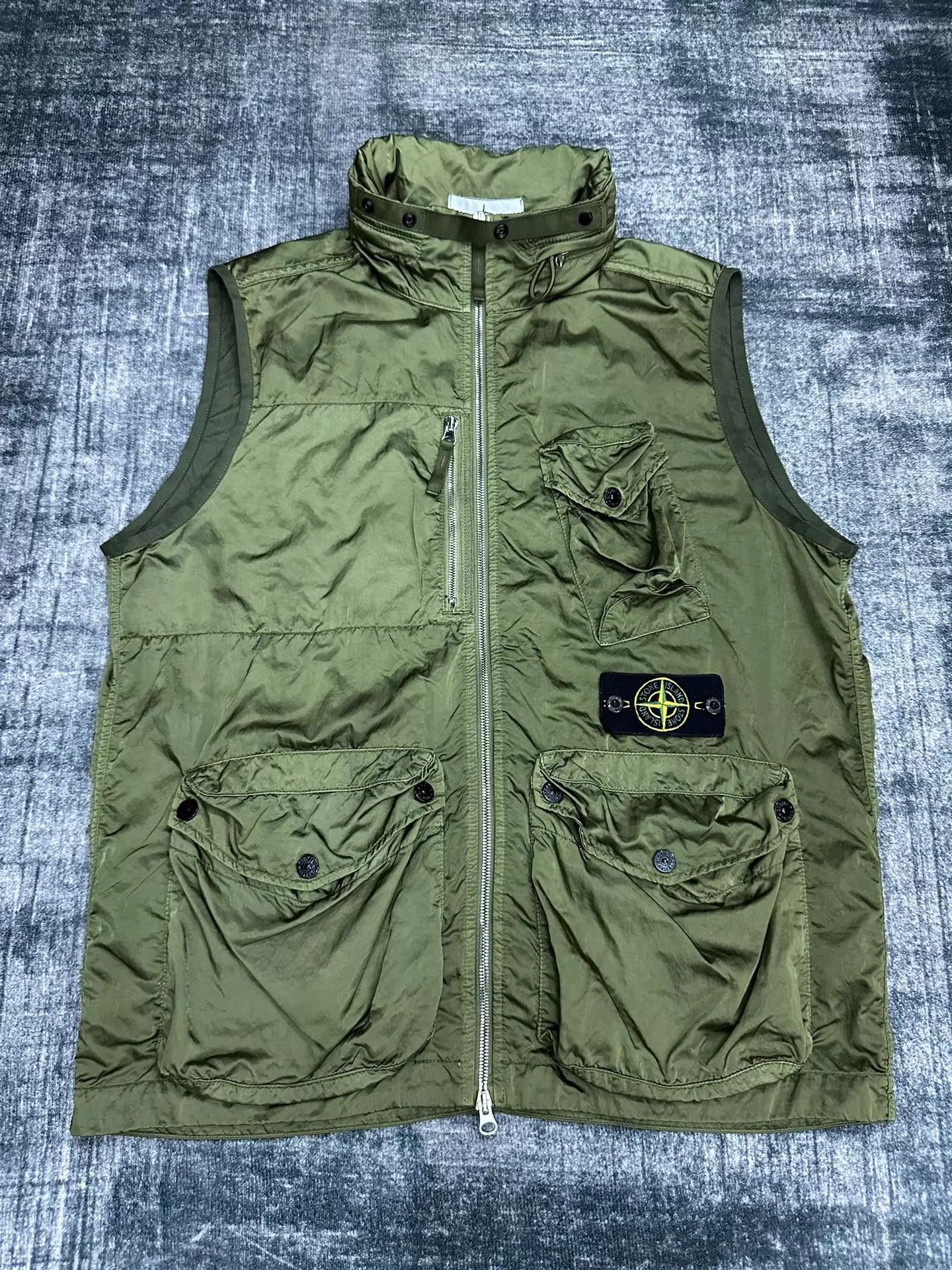 Stone Island Stone Island 21ss Liquid Metal Nylon Green M Tactical Vest Size US M / EU 48-50 / 2 - 2 Thumbnail