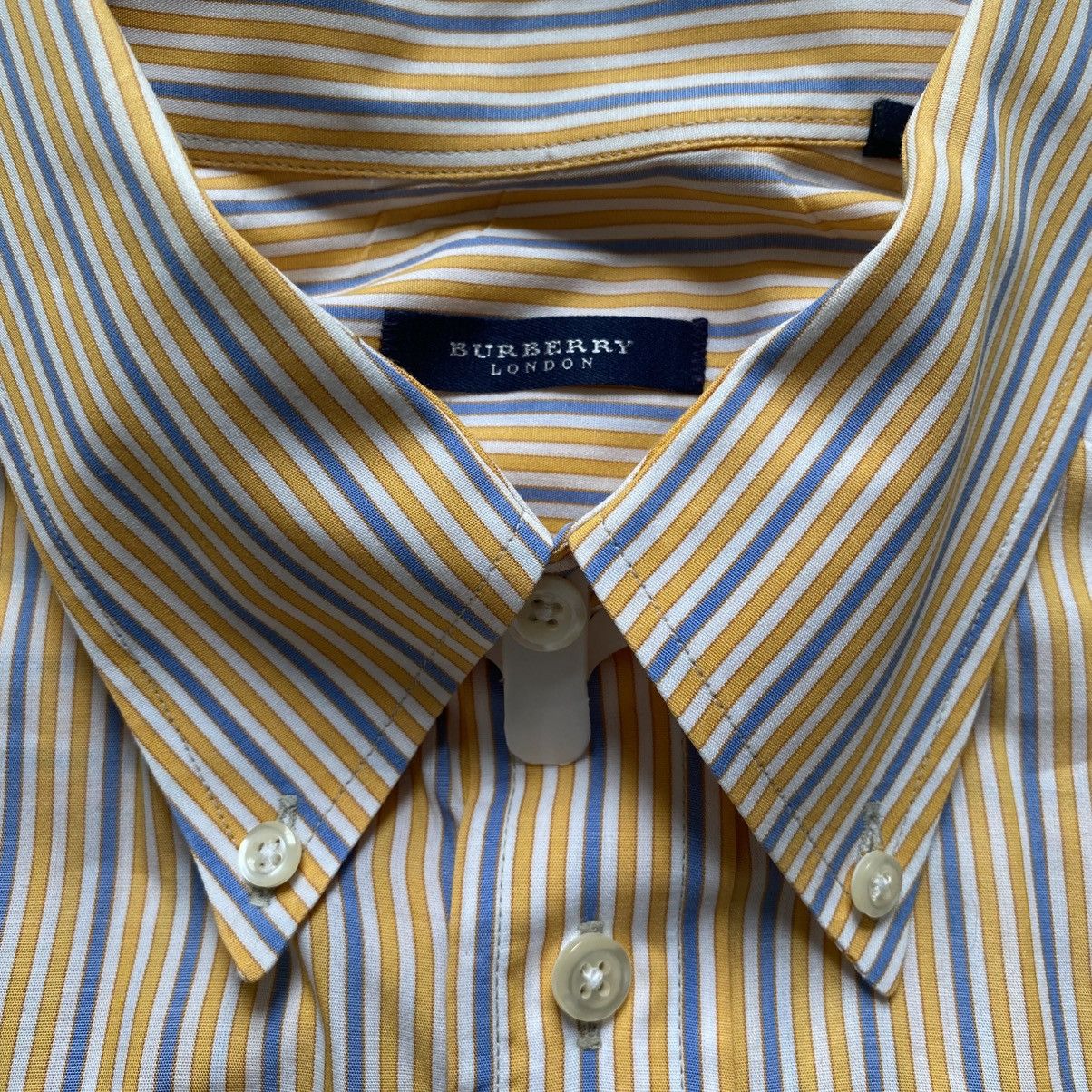 Burberry Burberry London Button Down Dress Shirt Size L Long Sleeve Size US L / EU 52-54 / 3 - 3 Thumbnail