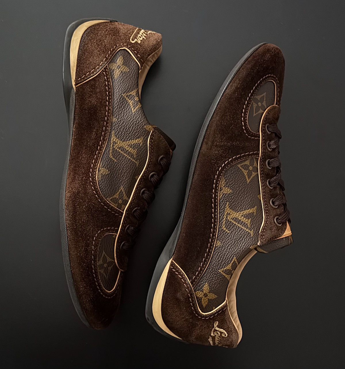 Louis Vuitton LOUIS VUITTON 2008 Monogram Low Profile Sneakers LV trainers Size US 6 / IT 36 - 2 Thumbnail