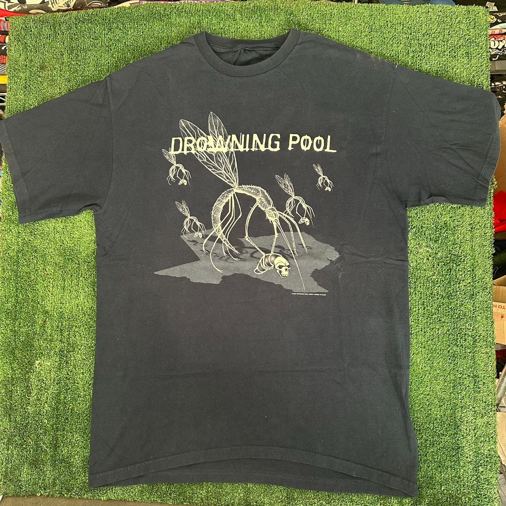 Band Tees Vintage Y2K Drowning Pool T-Shirt Mosquito Grunge Nu Metal B Size US XL / EU 56 / 4 - 1 Thumbnail