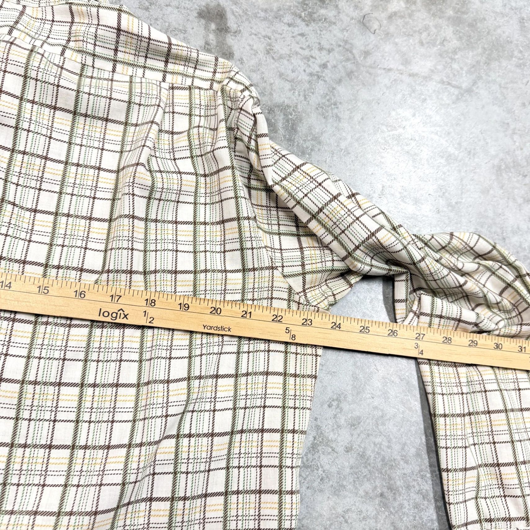 Vintage VINTAGE Montgomery Ward Shirt Mens Large Beige Plaid No Iron Button Long Sleeve Size US L / EU 52-54 / 3 - 6 Thumbnail