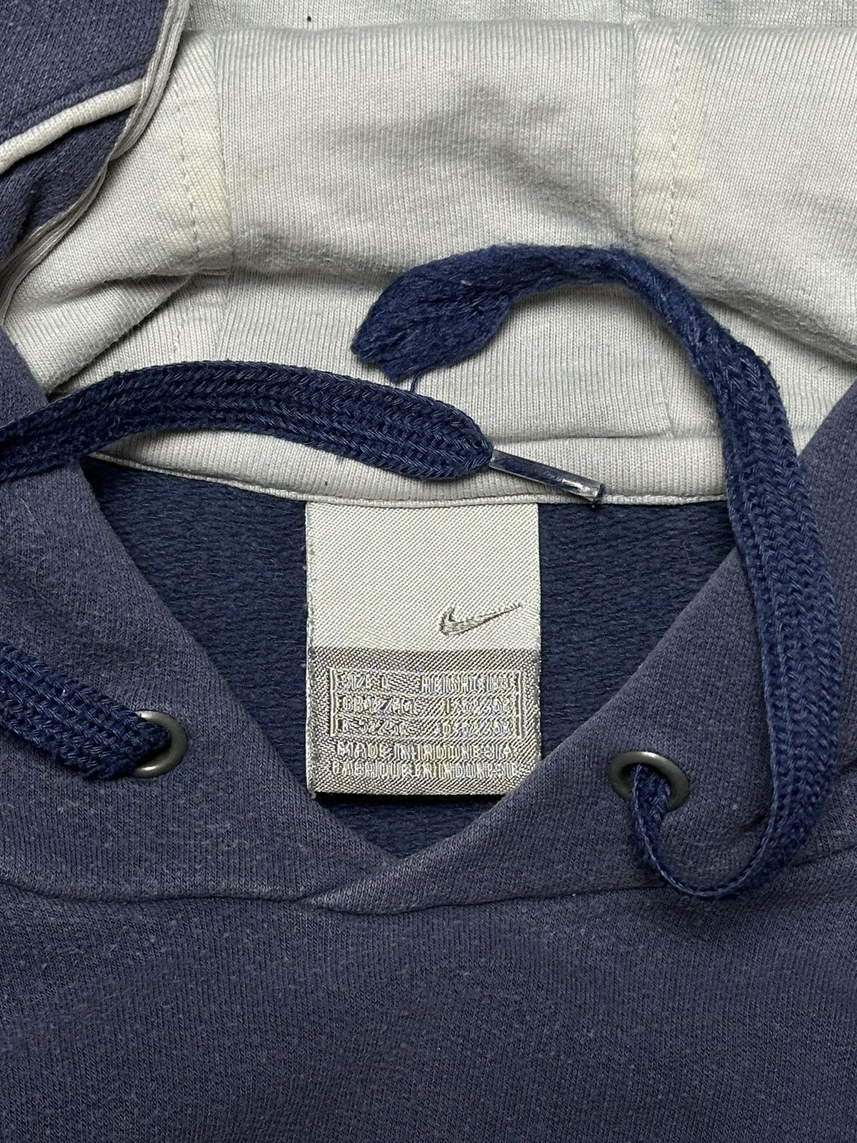 Nike Vintage Nike Cortez Distressed Faded Hoodie “COR72Z” Size US L / EU 52-54 / 3 - 8 Thumbnail