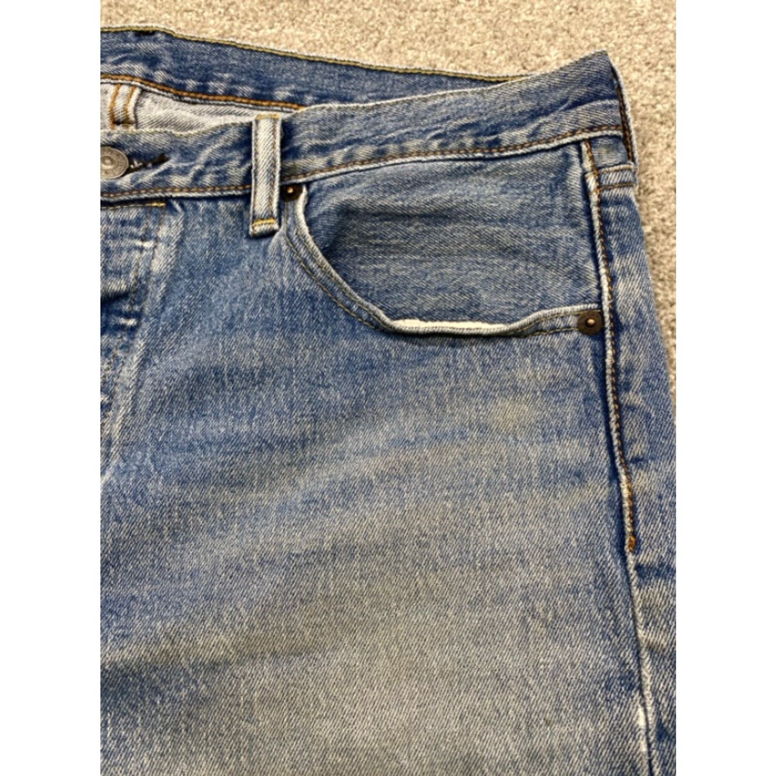 Levi's Levi's 501 Jeans Men 34x30 Blue Denim Button Fly Straight Levi'S 501 Series Regular 5-Pocket Denim Cotton Jeans Mens Size US 34 / EU 50 - 7 Thumbnail