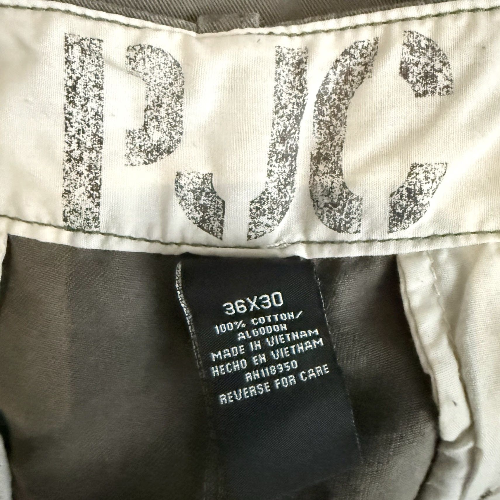 Polo Ralph Lauren Polo Jeans Co Warren Flat Front Pants Mens Size 36x30 NWT Size US M / EU 48-50 / 2 - 4 Thumbnail
