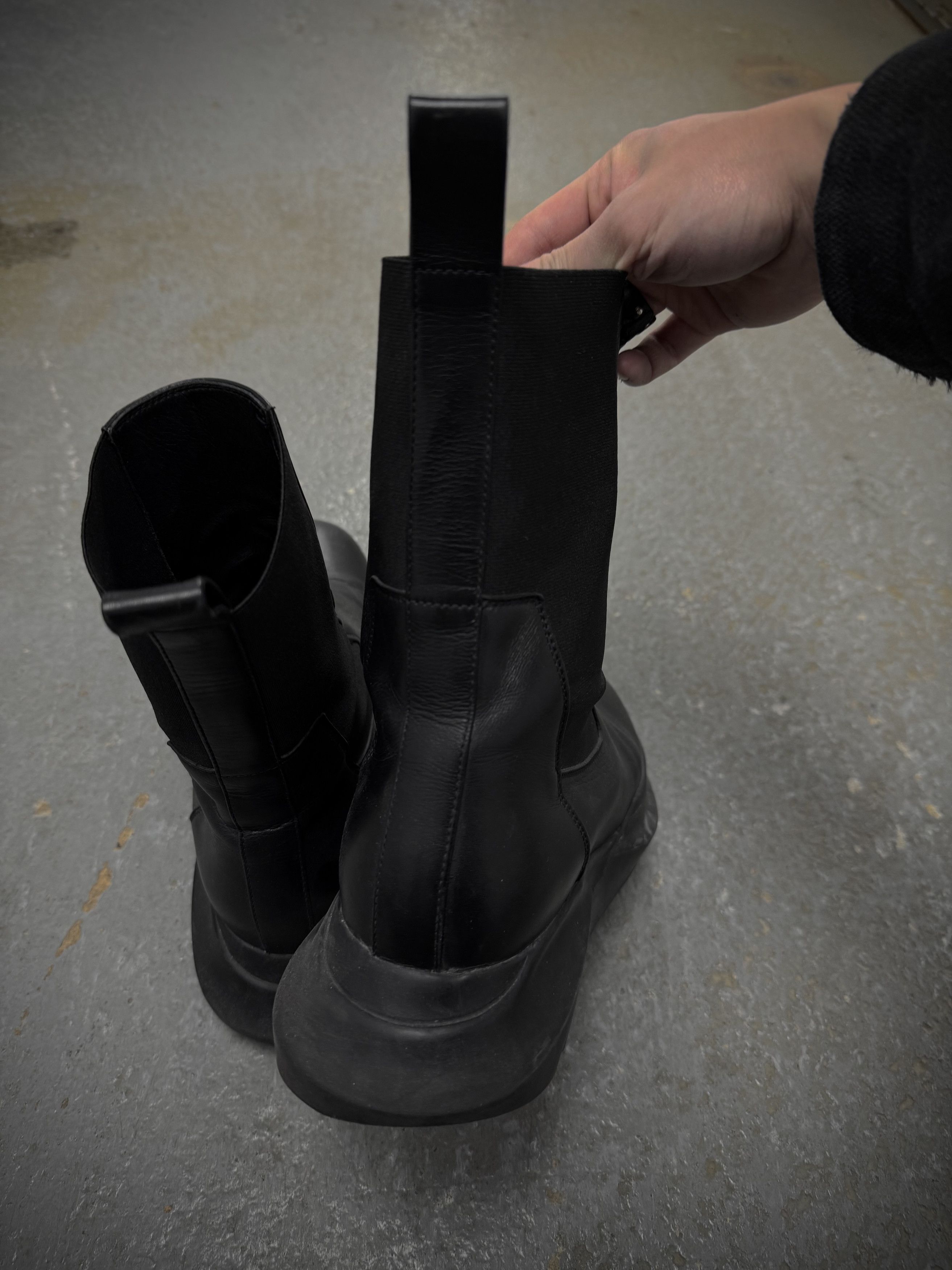Rick Owens Rick Owens SS23 "EDFU" Geth Beatle Chelsea Leather Boots Size US 7 / EU 40 - 8 Thumbnail