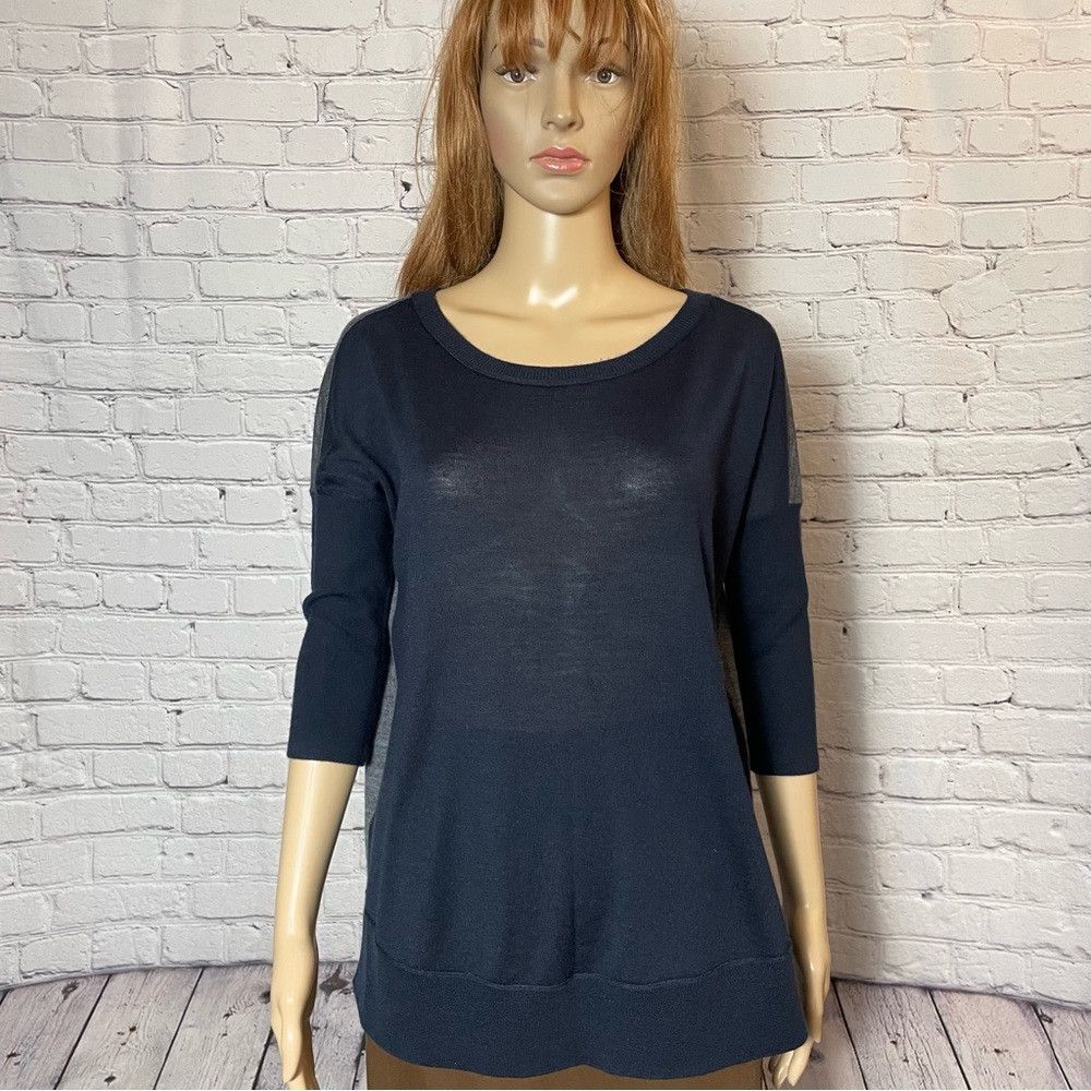 Loft Ann Taylor Loft Wool Blend Colorblock Navy Grey Sweater Siz Size S / US 4 / IT 40 - 1 Thumbnail
