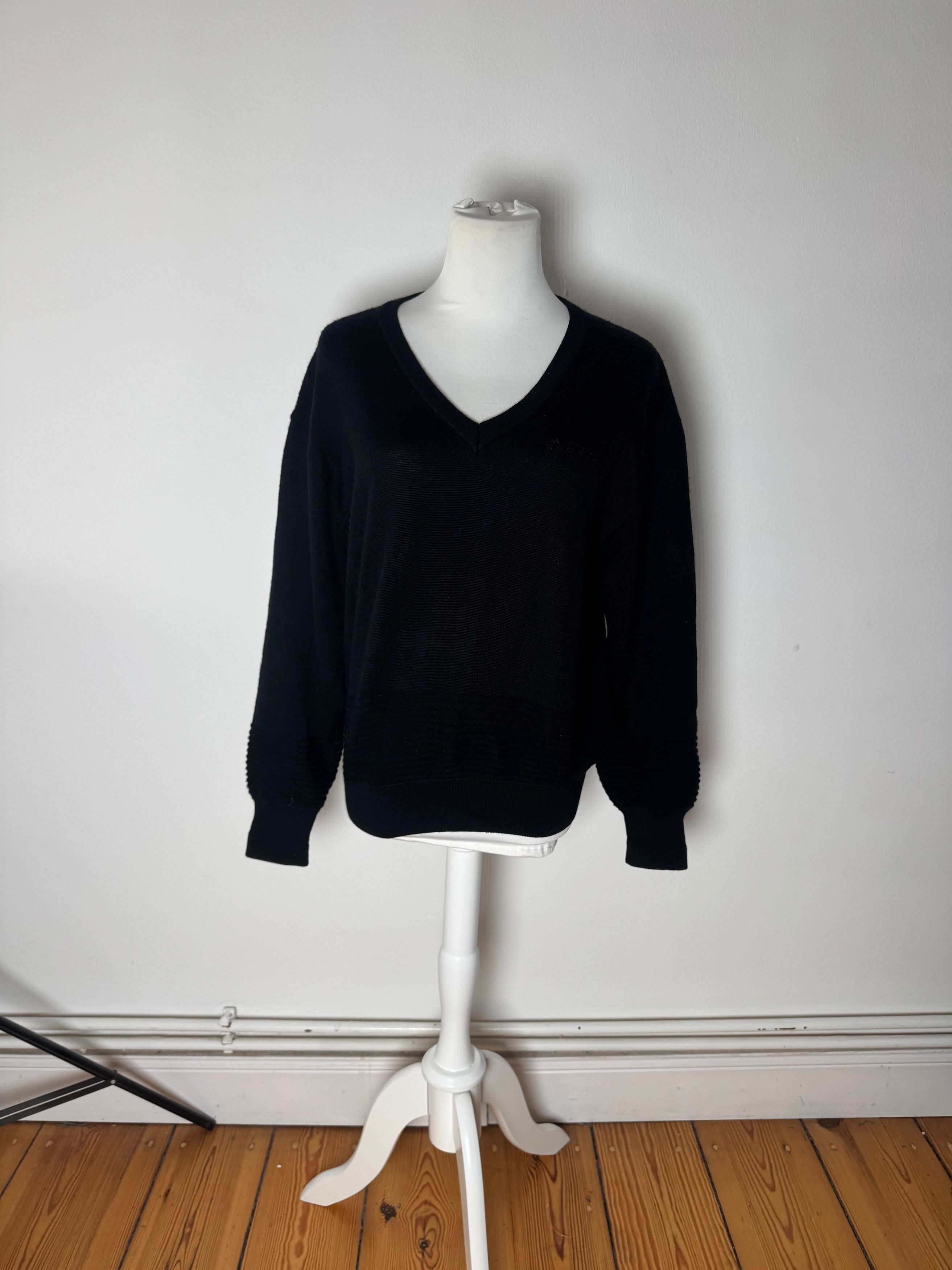 Balenciaga Vintage V-Neck Sweater Black L Size L / US 10 / IT 46 - 1 Thumbnail