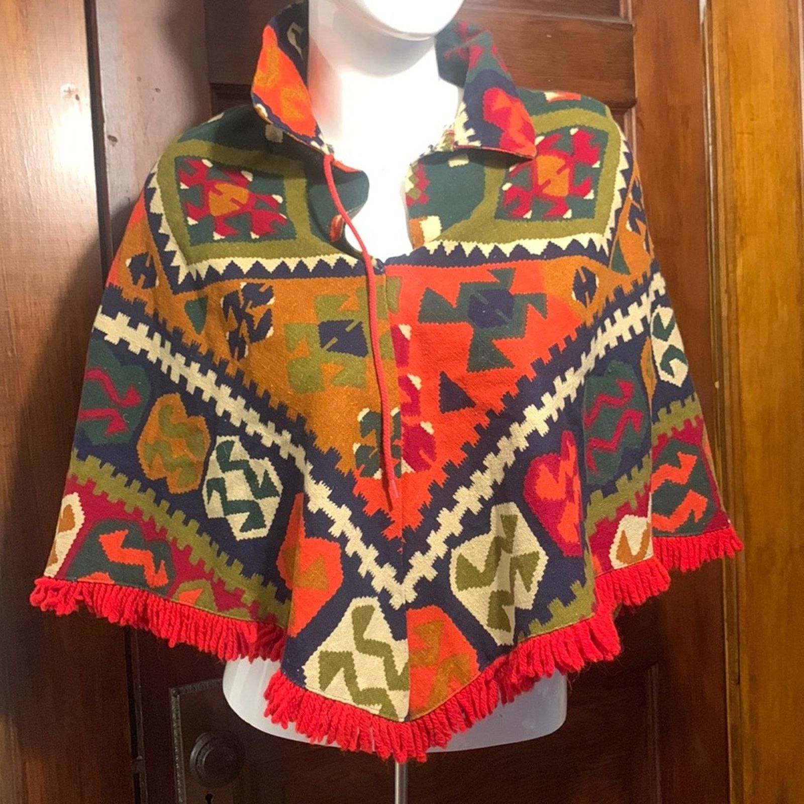 Vintage 70's Boho Aztec tribal poncho native ethnic serape fringed Size L / US 10 / IT 46 - 1 Thumbnail