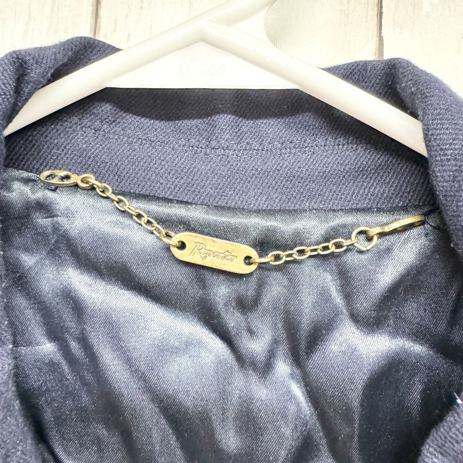 Vintage Vintage Reporter Coat Large Navy Button Belted Long Peacoat Size L / US 10 / IT 46 - 4 Thumbnail