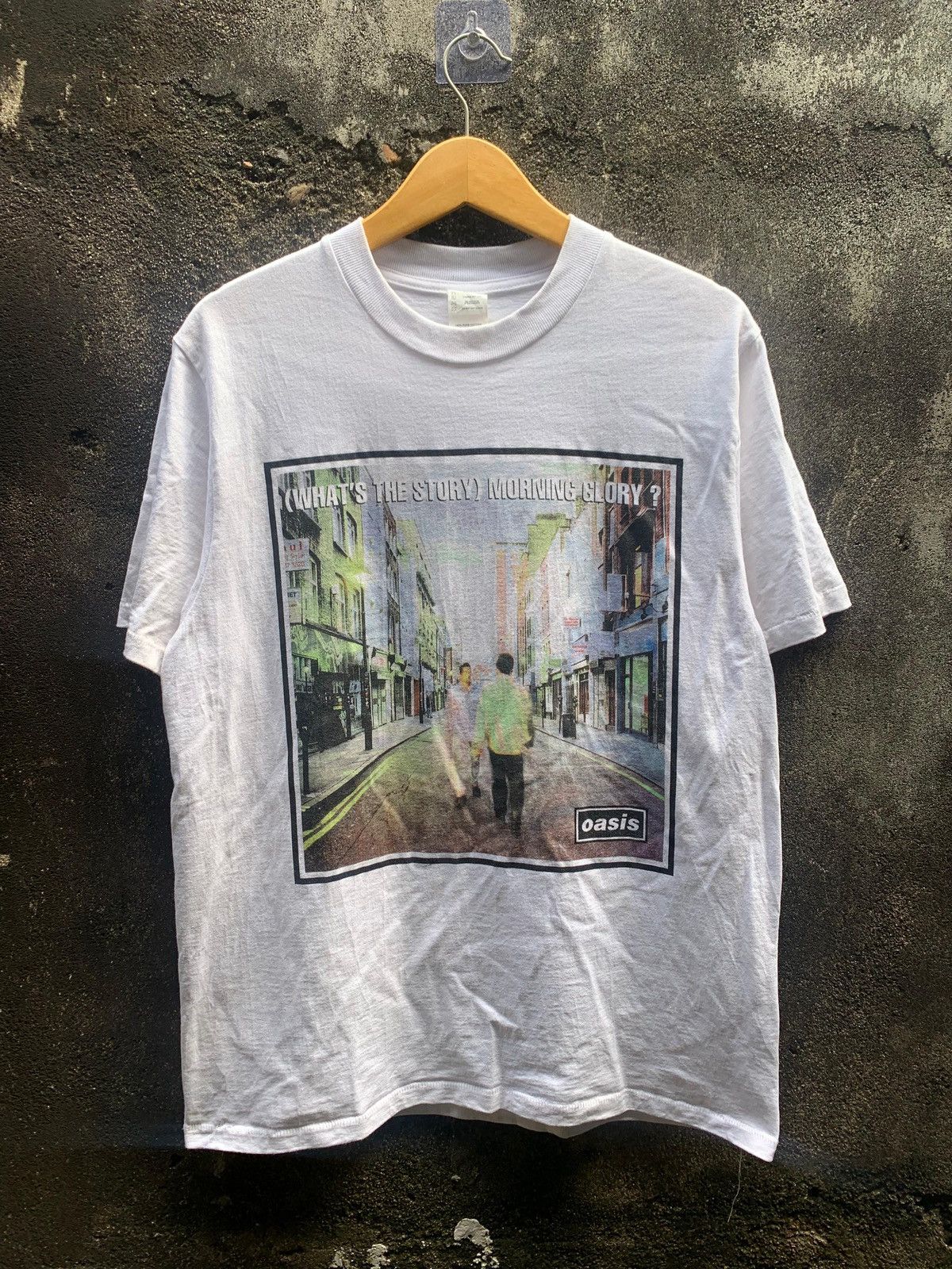 Japanese Brand Oasis whats the story morning glory Size US L / EU 52-54 / 3 - 1 Thumbnail
