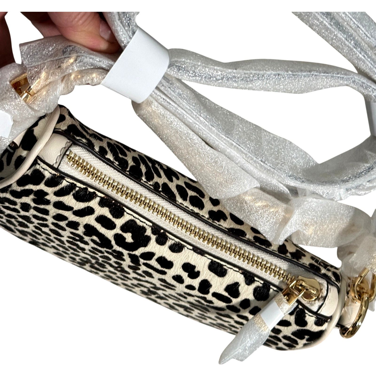 Michael Kors Michael Kors Carmela Sm Pouchette Crossbody Leather Cream Size ONE SIZE - 8 Thumbnail