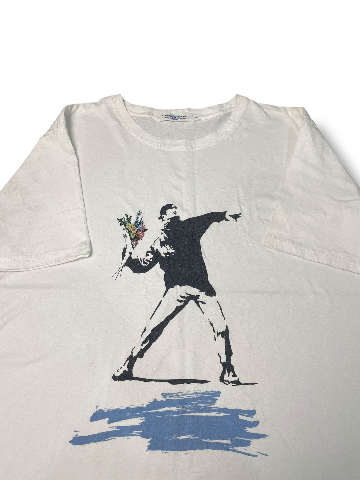 Other Banksy Flower Thrower Art Tees Size US L / EU 52-54 / 3 - 2 Thumbnail
