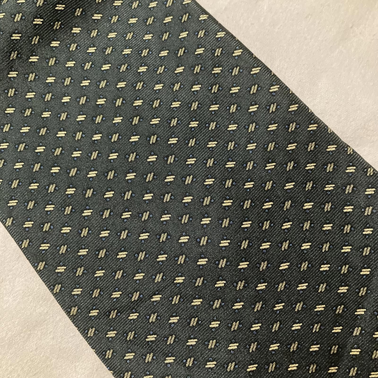 Tommy Hilfiger NWOT Tommy Hilfiger Green Tie 60/3.5 Size ONE SIZE - 2 Thumbnail
