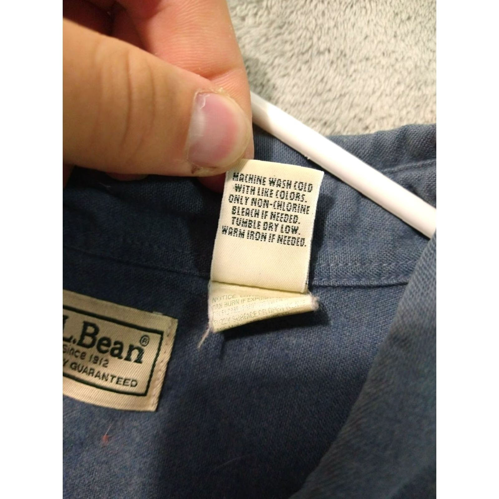 Vintage VINTAGE LL Bean Shirt Mens XXL Blue Chamois Long Sleeve Button-Down Traditional Fit with Pockets Mens Size US XXL / EU 58 / 5 - 7 Thumbnail