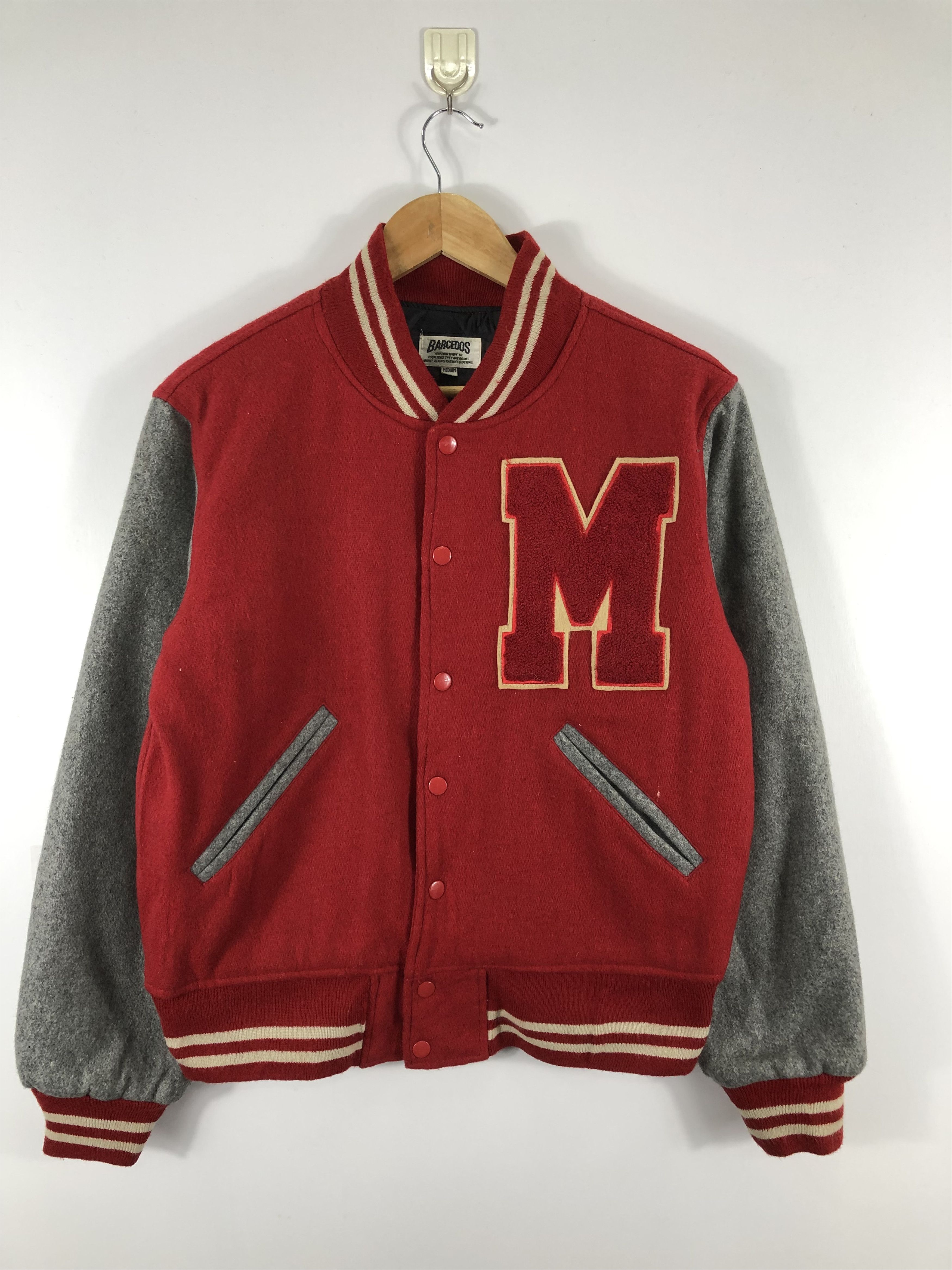 Japanese Brand Vintage 90s Embroidery Logo Varsity Jacket V0277 Size US M / EU 48-50 / 2 - 1 Thumbnail