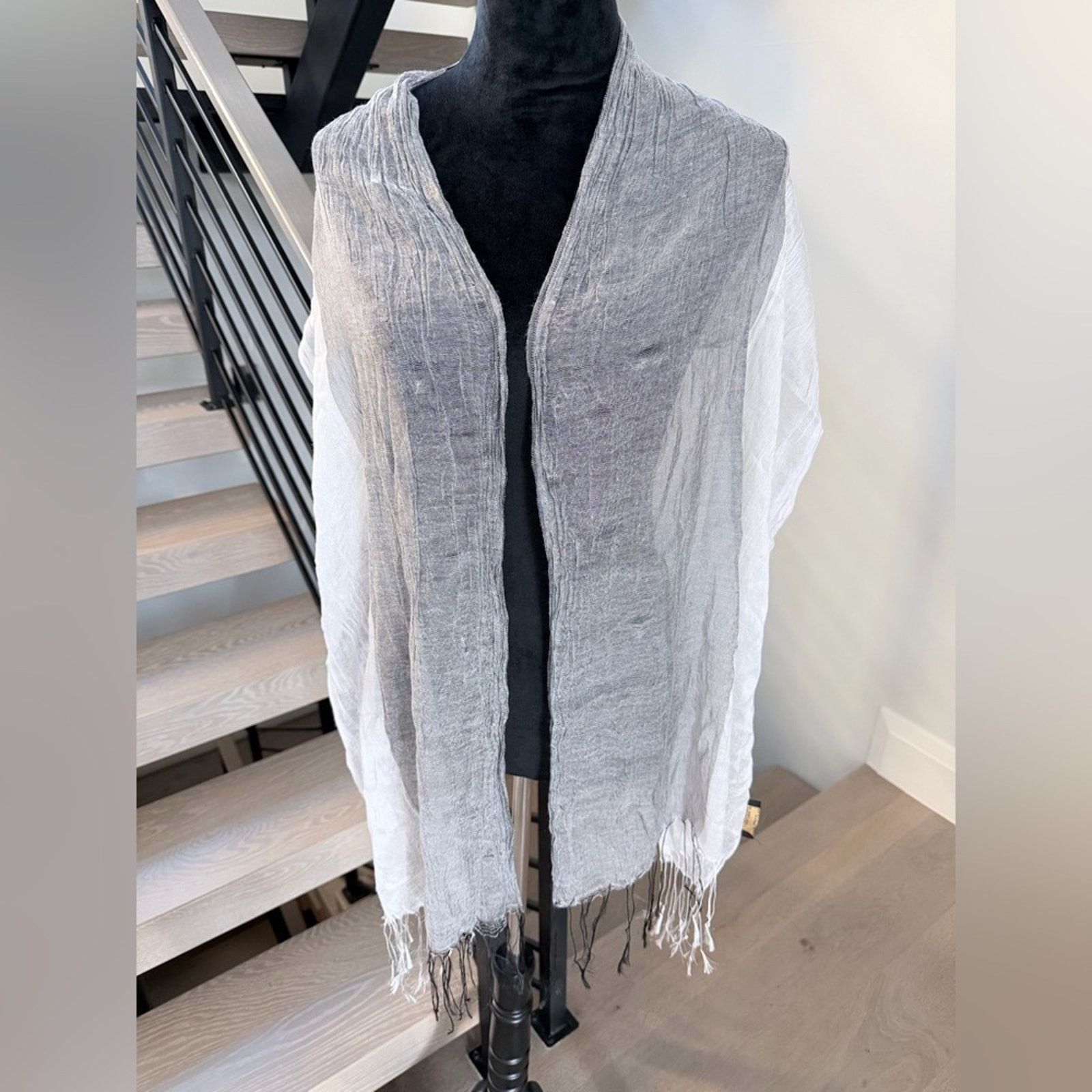 Laundry by Shelli Segal Laundry By Shelli Segal Sheer White Shawl Size ONE SIZE - 3 Thumbnail