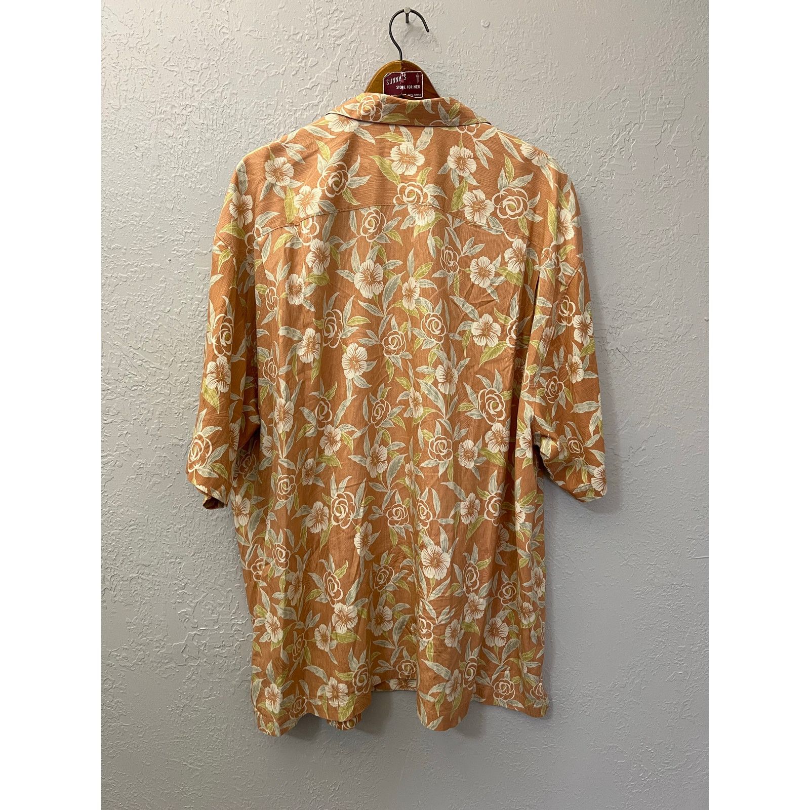 Tommy Bahama Tommy Bahama 100% Silk Hawaiian Shirt Mens XXL Floral Camp Size US XL / EU 56 / 4 - 4 Thumbnail