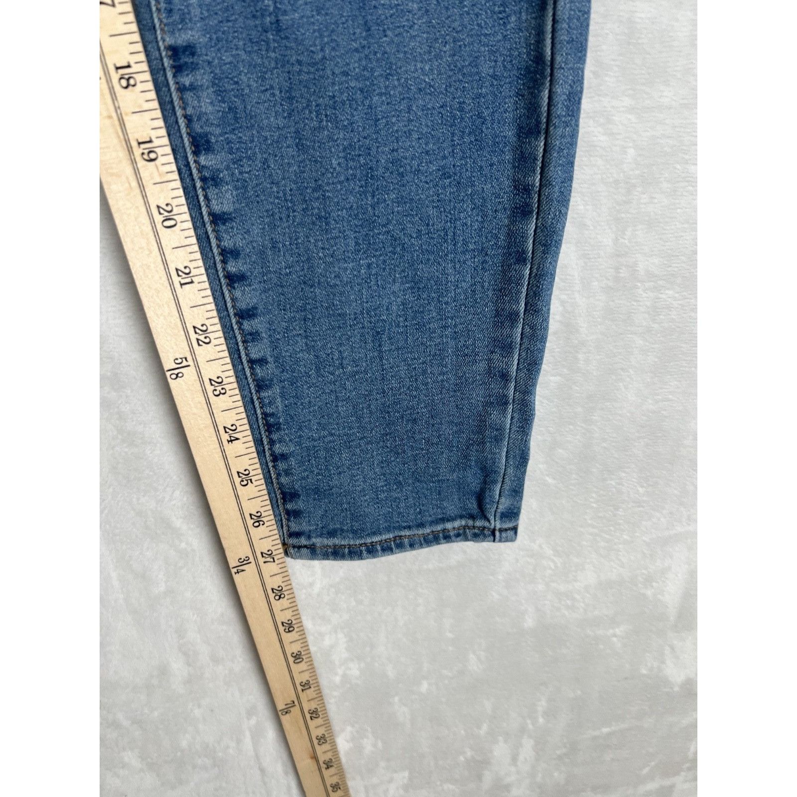 Lucky Brand Lucky Brand Jeans Women's 10/30 Blue Ava Mid Rise Skinny Ank Size 30" / US 8 / IT 44 - 4 Thumbnail