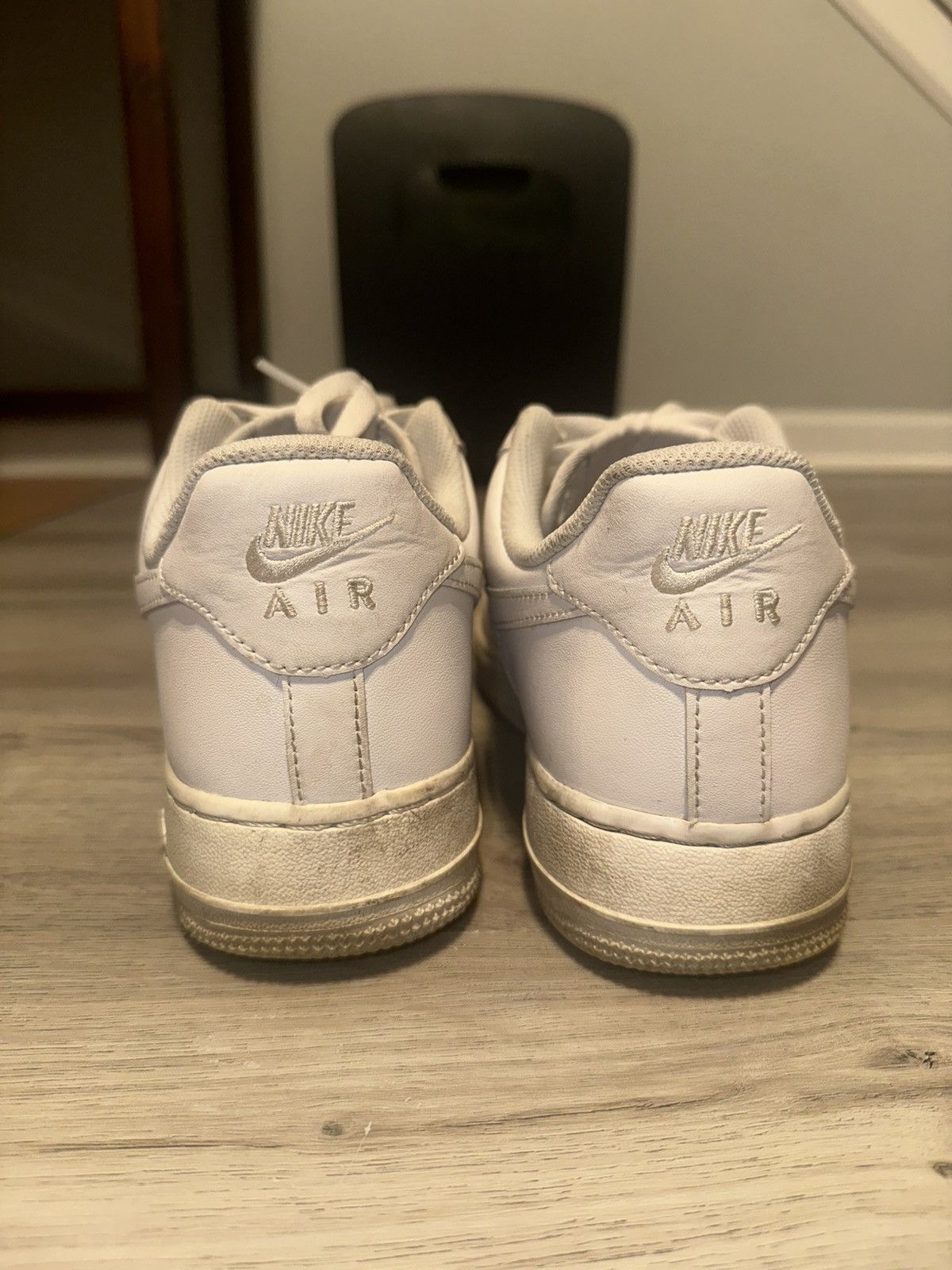 Nike Air Force 1 Size US 8.5 / EU 41-42 - 7 Thumbnail