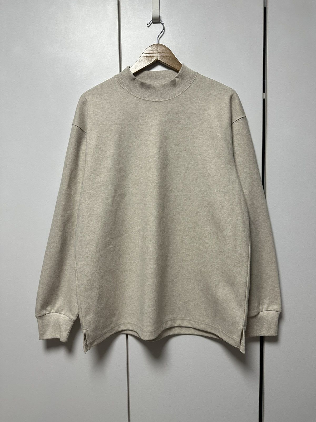 Uniqlo Uniqlo sweatshirt Japan Style Streetwear Size US XL / EU 56 / 4 - 1 Thumbnail