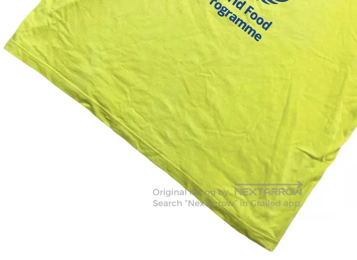 Balenciaga Green Short Sleeve Graphic Print T. Size US L / EU 52-54 / 3 - 4 Thumbnail