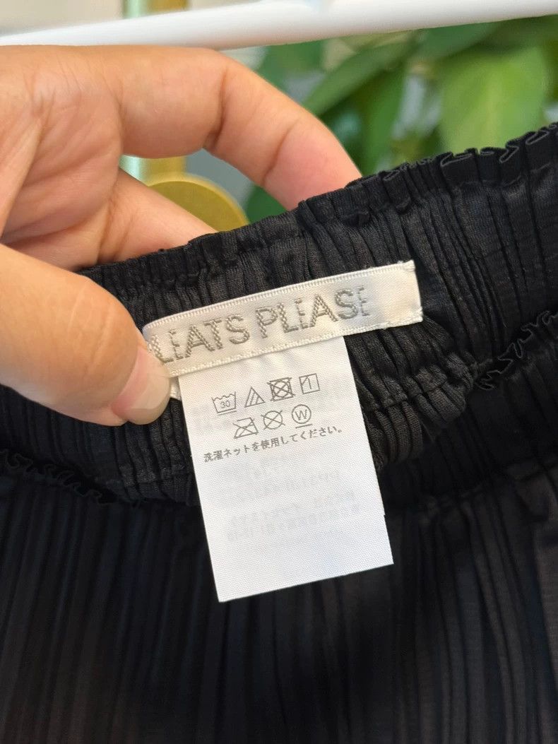 Issey Miyake Issey Miyake size:2 Black hidden tatami trousers Size 31" - 4 Thumbnail
