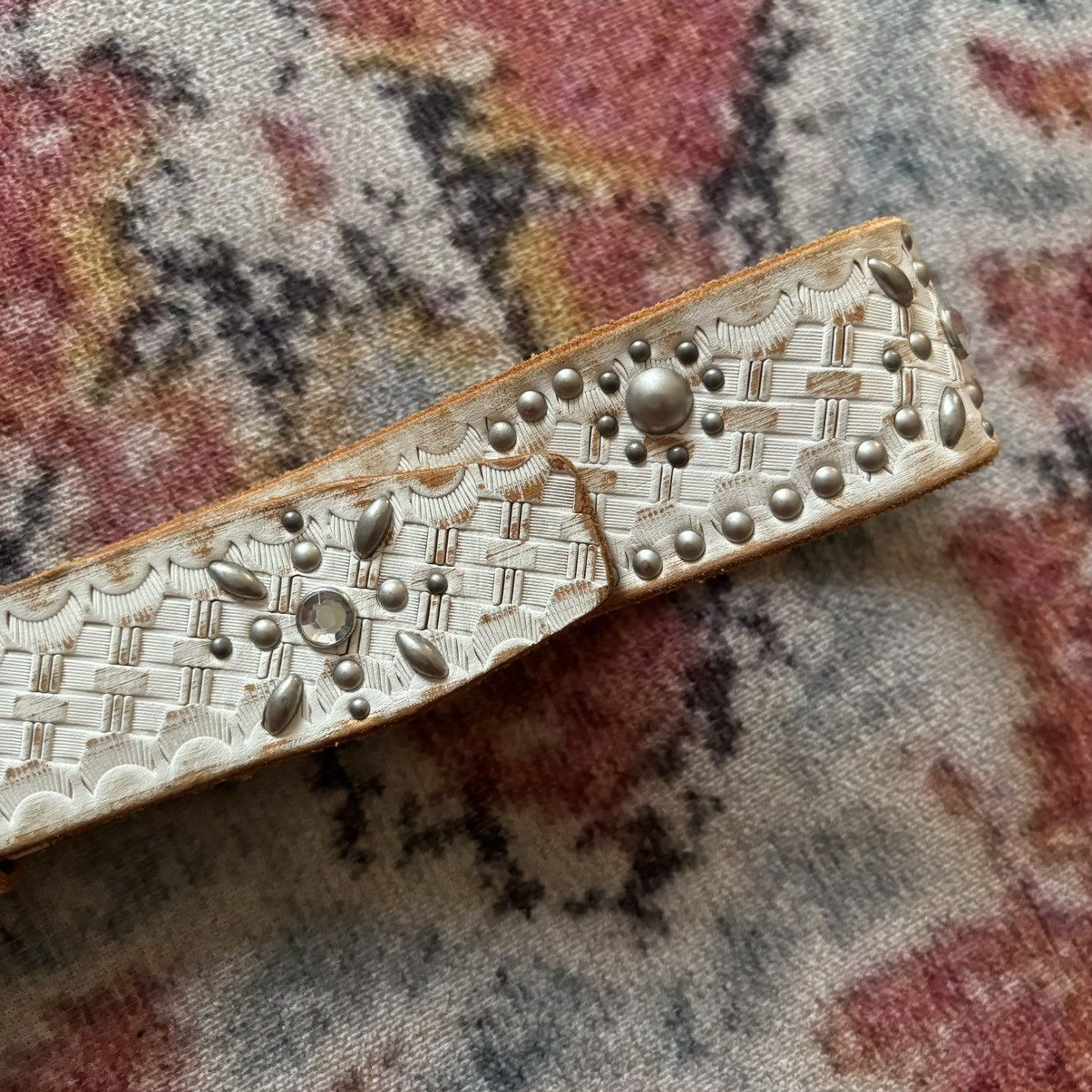 Boycott Boycott white studded leather belt Size ONE SIZE - 3 Thumbnail