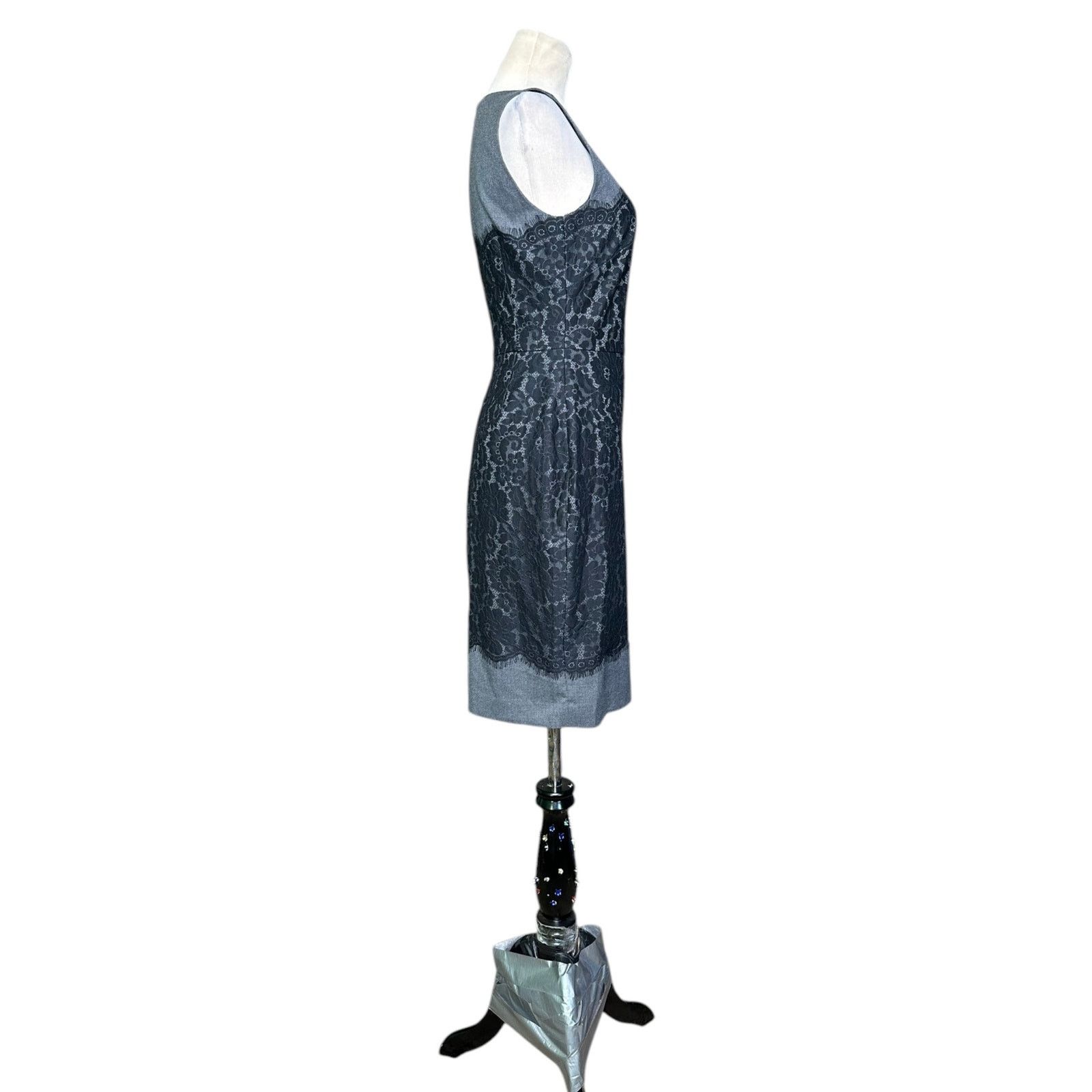 Banana Republic Banana Republic gray black lace overlay sheath dress size 0 Size XS / US 0-2 / IT 36-38 - 6 Thumbnail