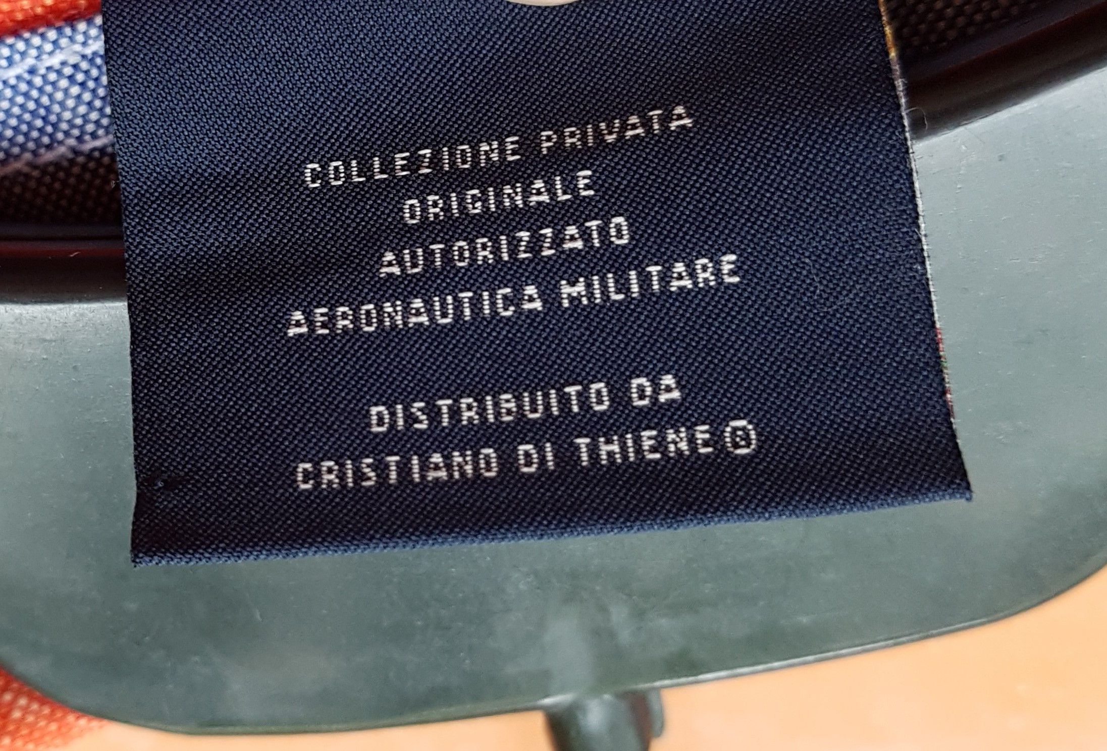 Aeronautica Militare Aeronautica Militare Orange Shirt sz M Size US M / EU 48-50 / 2 - 10 Thumbnail