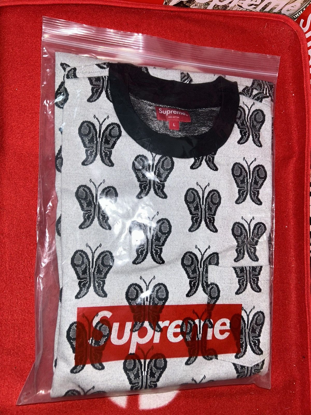 Supreme Supreme Butterfly Jacquard Top SS18 size Large NEW WITH TAGS Size US L / EU 52-54 / 3 - 6 Thumbnail