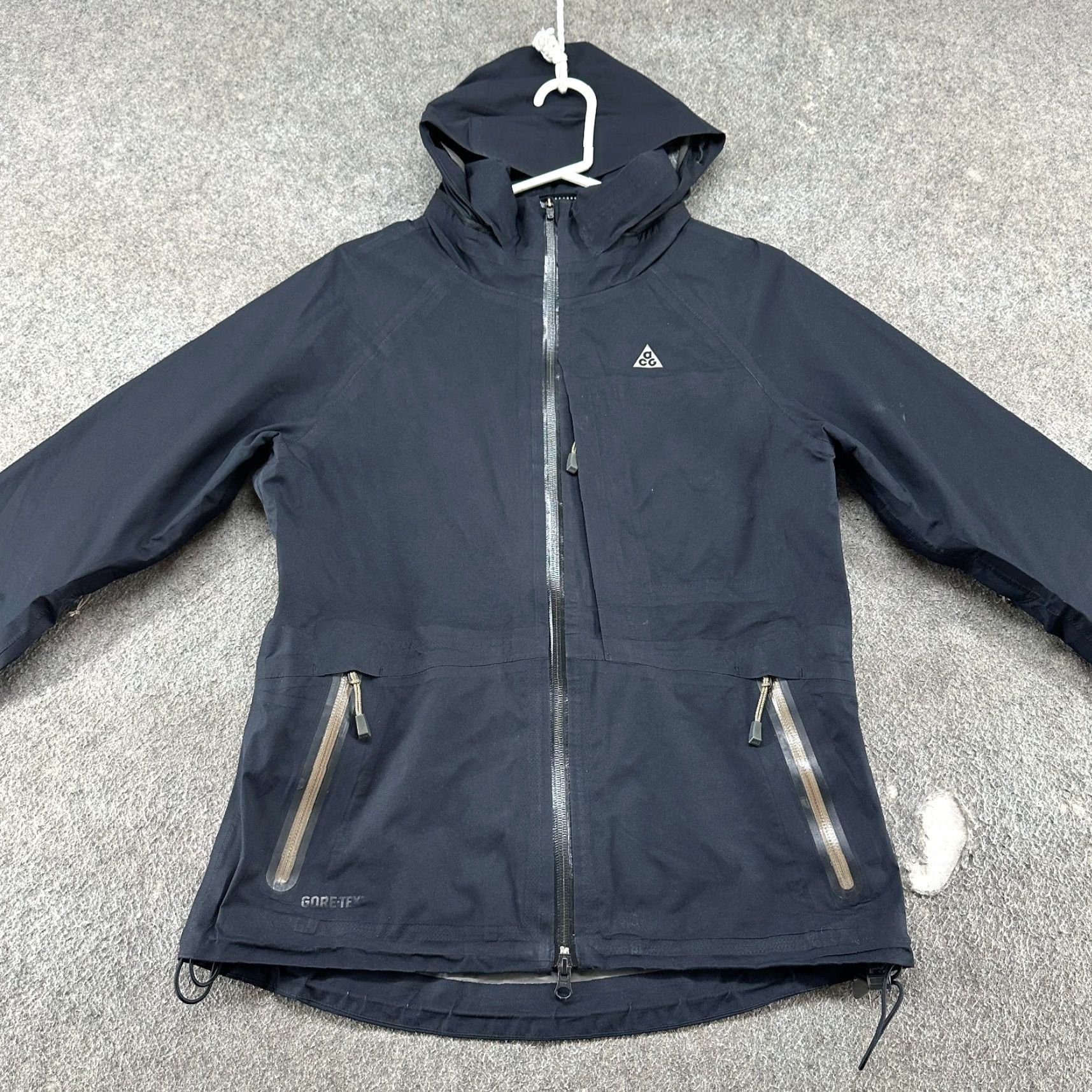 Nike Nike ACG Jacket Womens M Black Hooded Full Zip Goretex Rain Coat Ski Snow Size M / US 6-8 / IT 42-44 - 3 Thumbnail