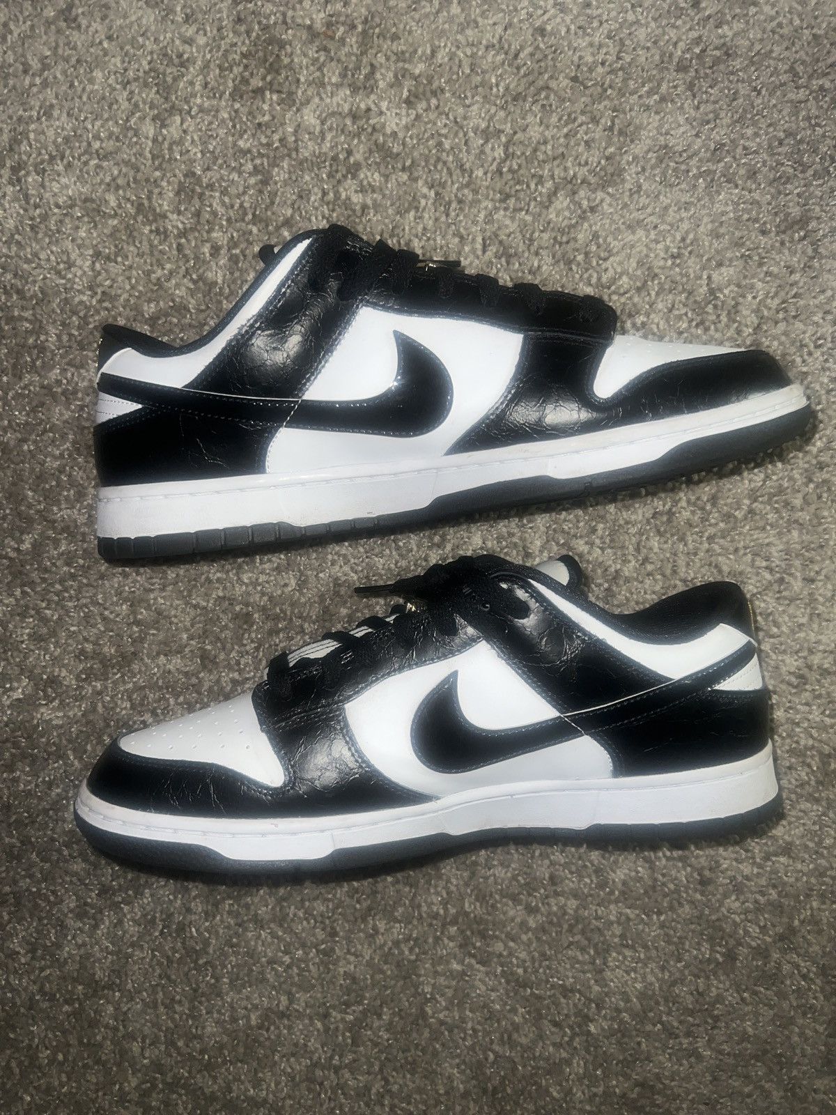 Nike Nike Dunk Low “World Champ Size US 11.5 / EU 44-45 - 2 Thumbnail