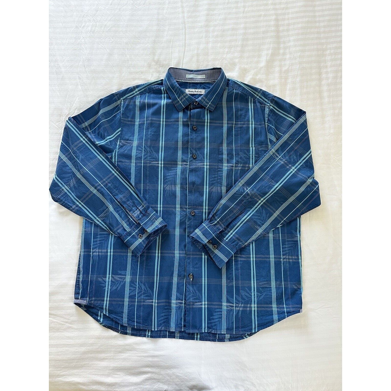 Tommy Bahama Tommy Bahamas Blue Teal Plaid Hawaiian Men’s Shirt Size XL Size US XL / EU 56 / 4 - 1 Thumbnail