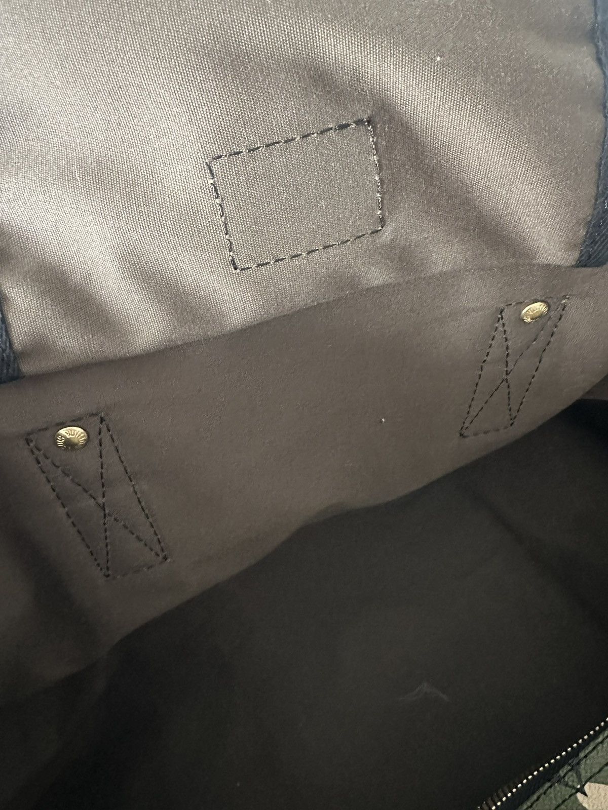 Louis Vuitton × Takashi Murakami Louis Vuitton x Murakami Monogramouflage Duffle Keepall 55 Size ONE SIZE - 16 Thumbnail