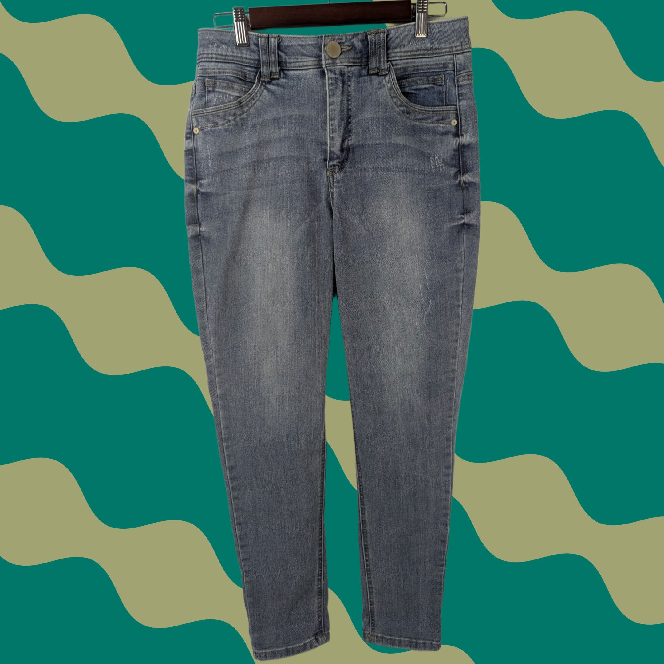 Vintage Democracy Jeans Ankle 8 Womens Medium Wash Blue Pop 5-Pocket Denim AB Technology Slim Stretch Regular Waist Mid Rise Shirts? Size 30" / US 8 / IT 44 - 1 Thumbnail