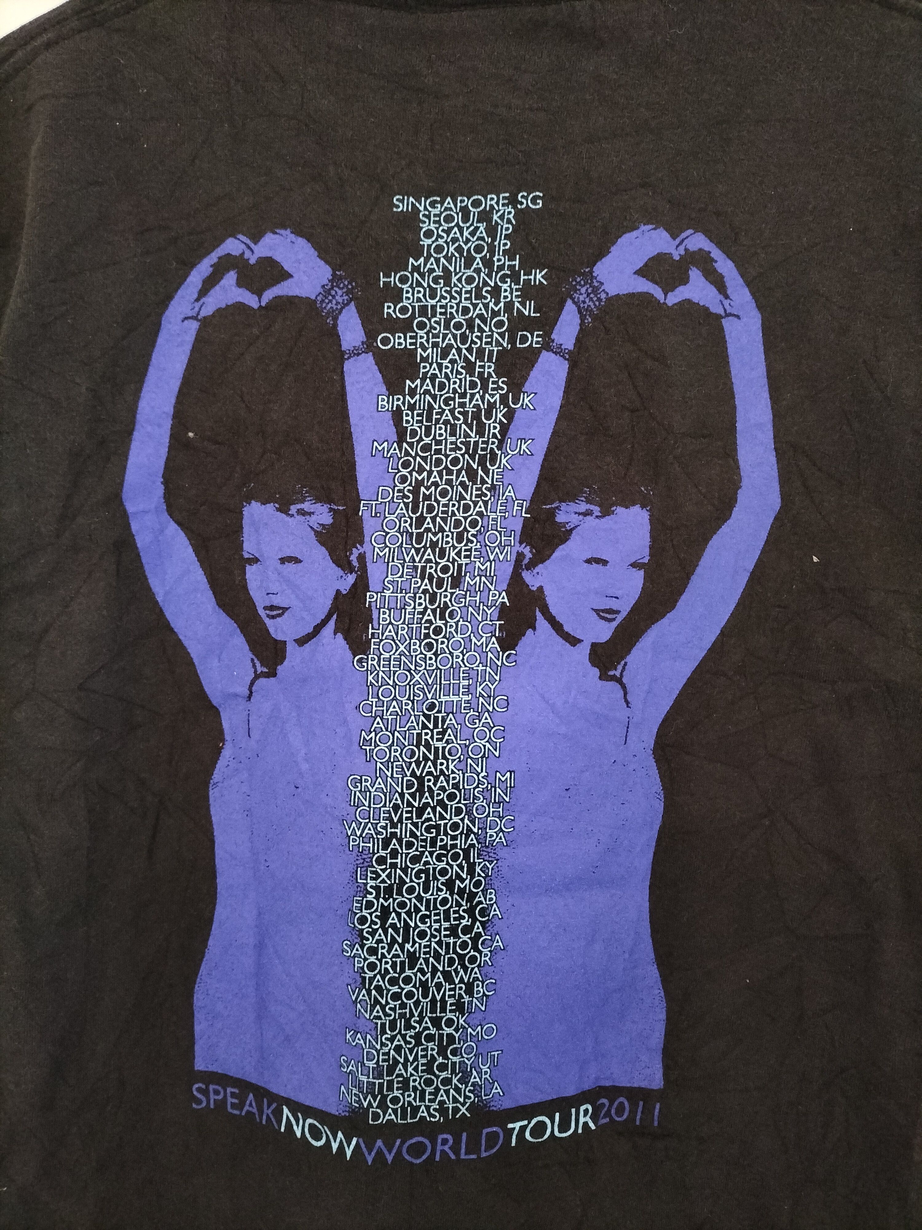 Band Tees Taylor Swift Speak Now World Tour Tee Size US S / EU 44-46 / 1 - 6 Thumbnail