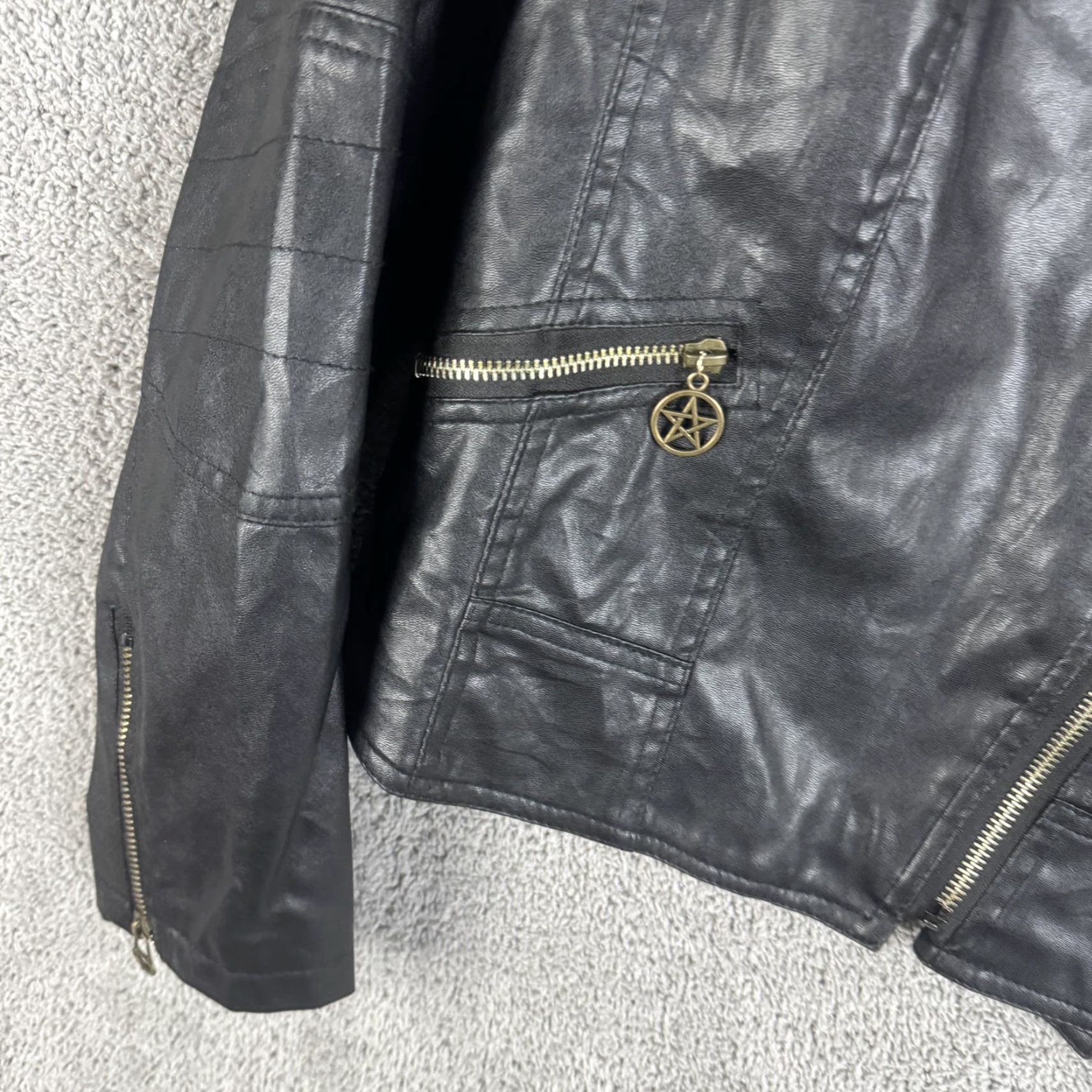 Vintage Xingyiyi Womens Faux Leather Jacket Black XXL Biker Asymmetrical Zip Short Moto with Pockets Lined Size XXL / US 16-18 / IT 52-54 - 2 Thumbnail