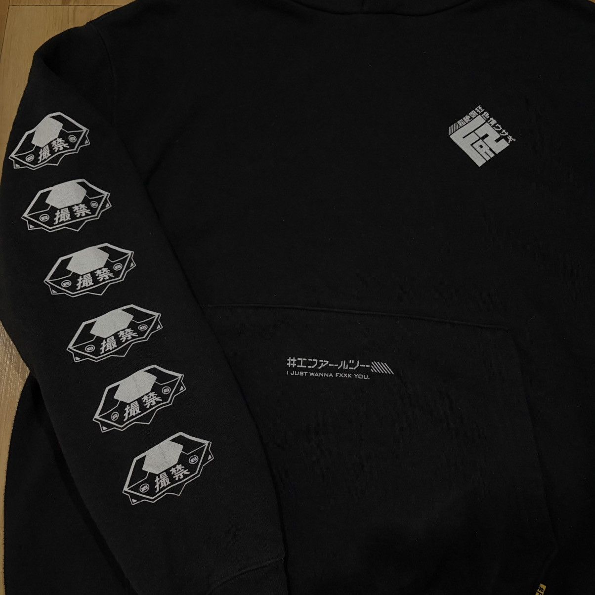 FR2 Fr2 Fxxking Rabbits x compass hoodie Size US L / EU 52-54 / 3 - 3 Thumbnail