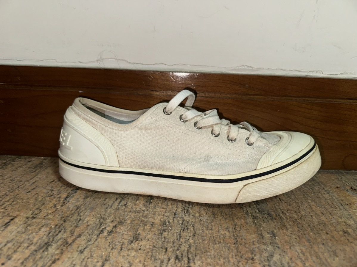 Chanel Chanel Low Top Sneakers Size US 8 / EU 41 - 6 Thumbnail