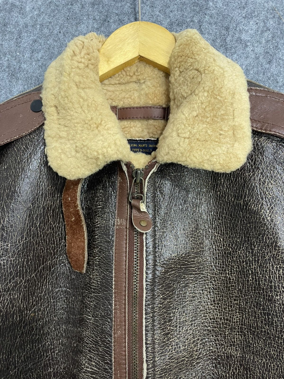 Vintage Vintage Dog Fight Flying Man’s Bomber Jacket Size US S / EU 44-46 / 1 - 2 Thumbnail