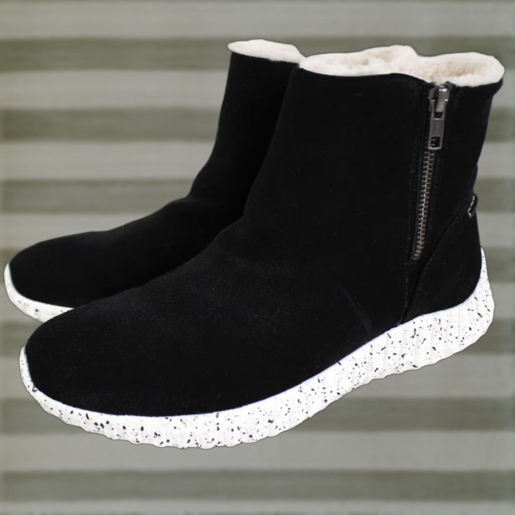 Johnston & Murphy Johnston & Murphy Boots Women’s 10 Kimberly XC4 Waterproof Suede Ankle Zip Black Size US 10 / IT 40 - 1 Thumbnail