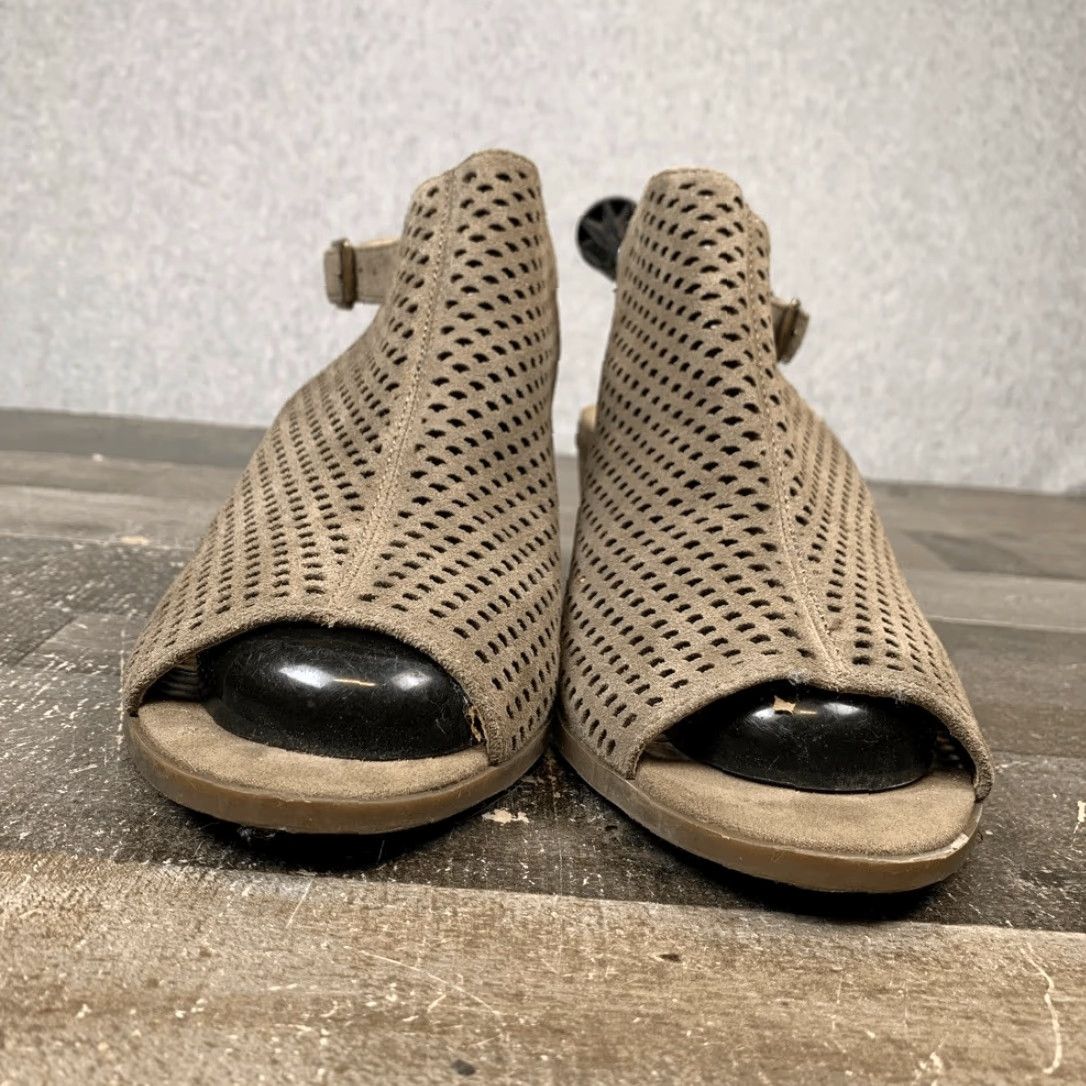 Lucky Brand Lucky Brand Women’s Bertel Peep Toe Suede Sandals Tan Ankle Strap Slingback Heel Size 10 Womens Size US 10 / IT 40 - 2 Thumbnail